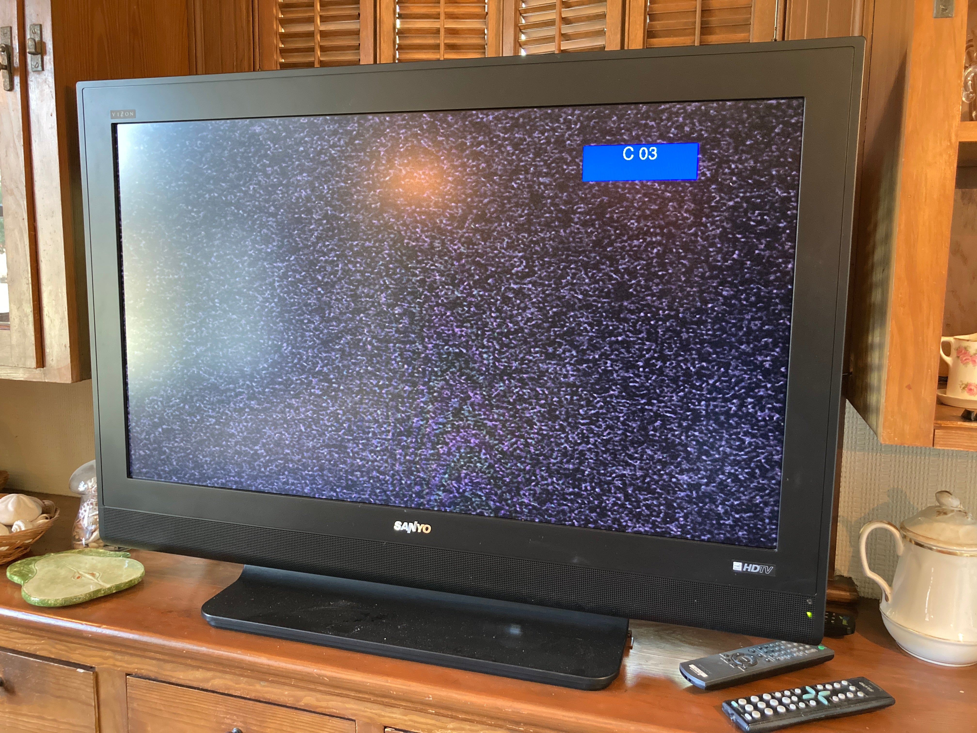 Sanyo 42