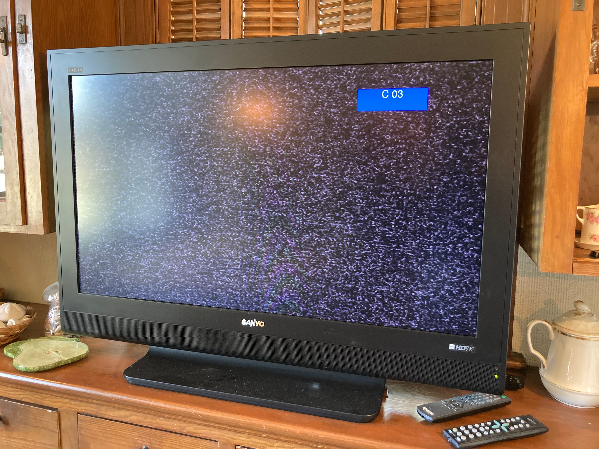 Sanyo 42
